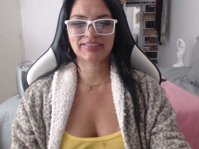 Foto's MILFBRZIL desçam pro play, bora brincar.