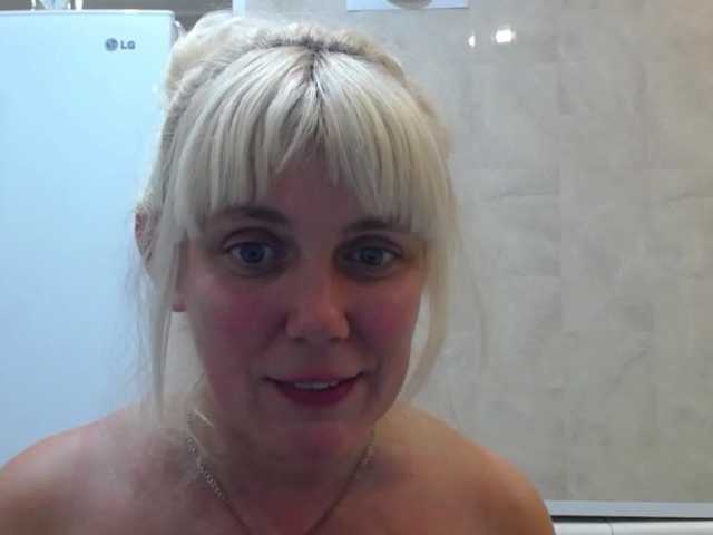 Foto's YoungMistress Lovense ON 5 tok. FOLLOW MY TWITTER @sunnysylvia5 I am Sexy with natural beauty! Long nipples 4cm and pussy with big lips and loud orgasm in private! Like me- put love, give gifts