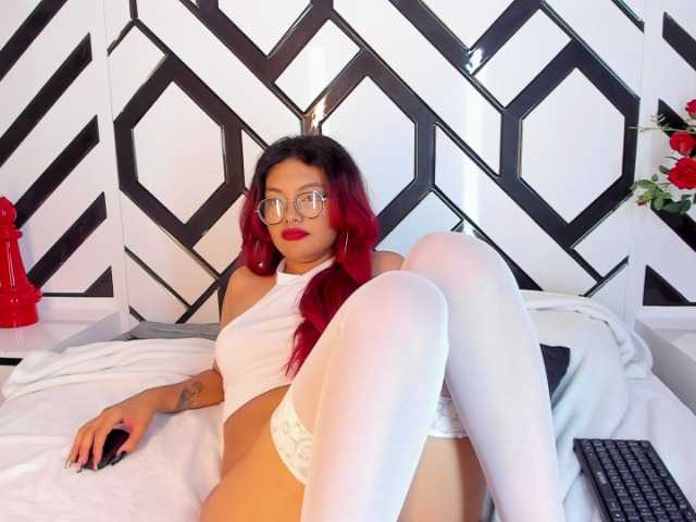 Foto's MissAlexa TGIF let's have fun with my lush, On with ultra high levels for my pleasure Check Tip Menu❤ big cum at @sofar @total
