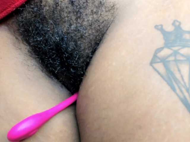 Foto's MissBlackCandy hairy#squirt #hairy #feet #bush #ebony