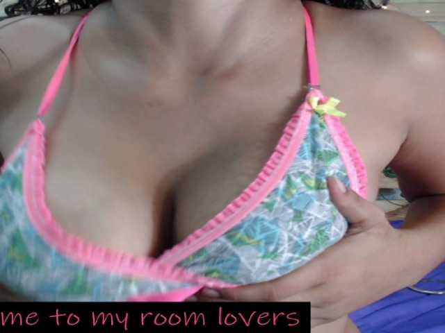 Foto's misssexyangel Lush On, make me Vibrate qith your tips!!! 10-----40 low-lovense Lush 41-----80 Medium-Lovens Lush 81-----100 High-Lovense Lush 101----1000 Terremote-Lovense Lush