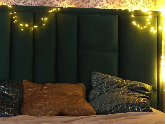 Uitzending screenshots MollySkyler