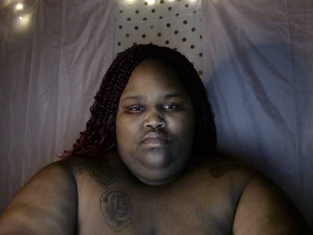 Uitzending screenshots Molushyy