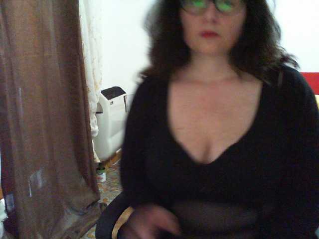 Foto's Monella2 30 tk flash boobs,50tk flash pussy,c2c only privat show,stand up 30 tk,no private tip thank you.