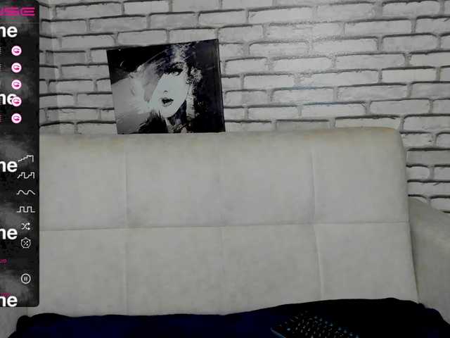 Uitzending screenshots MonicaGucci