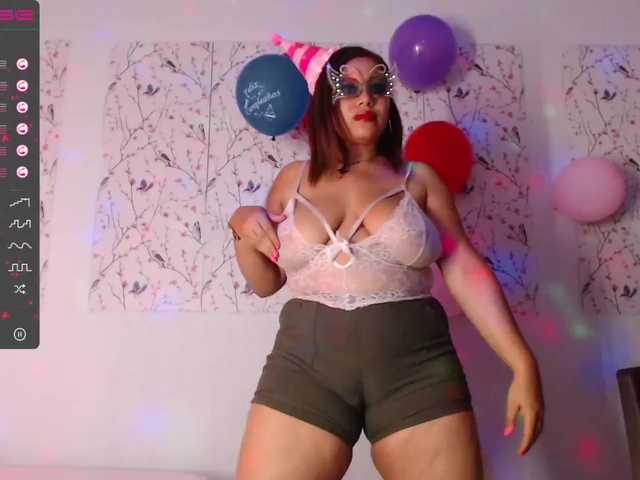 Foto's mrianakay Happy New Year!!! #cum #squirt #young #bigboobs #bbw