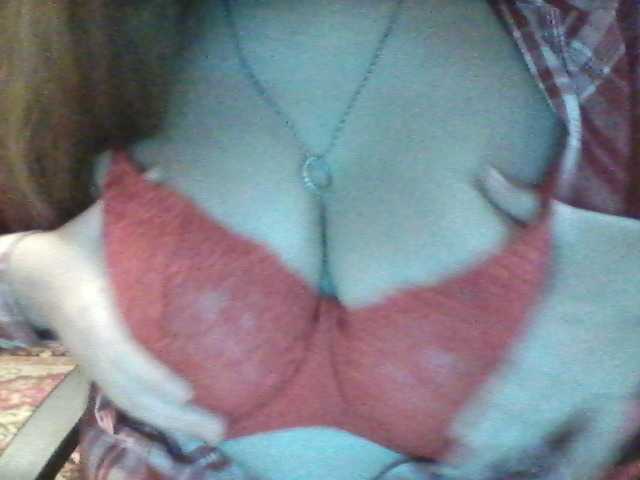Foto's Limonadka Who want see my sexy tits? 30 tokens!