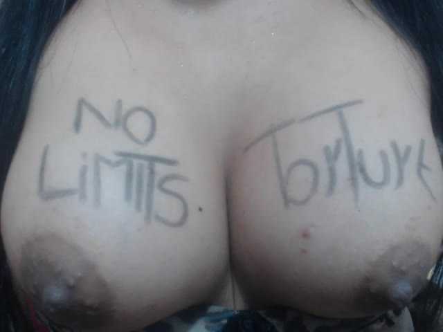 Foto's Nantix1 #squirt #cum #torture #deep Throat #double penetration #smoking #fetish #latina