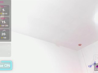 Erotische videochat Naomii-smith