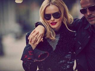 Erotische videochat Nicol-Nikko