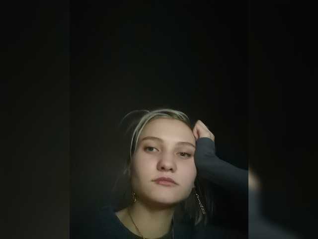 Uitzending screenshots NikaMayer