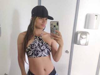 Erotische videochat NikkiHanson