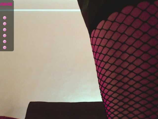 Uitzending screenshots NinaSantos