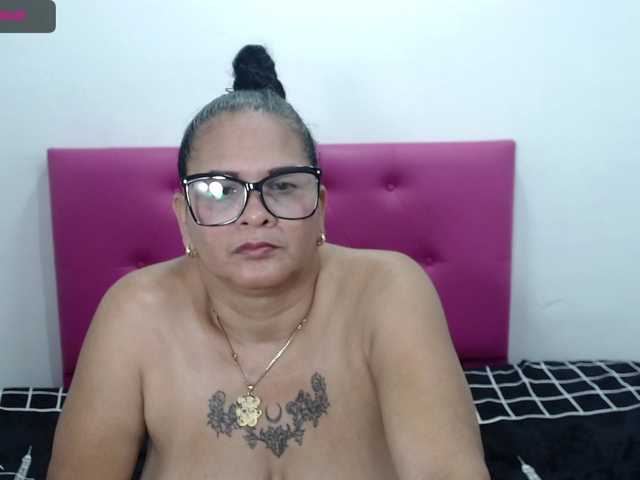 Foto's NinaXMilf hello my loves I am very hot wanting to fulfill your rich fantasies cum....squirt... Deep throat