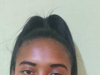 Erotische videochat Nisaina