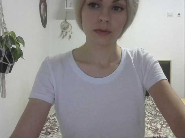 Foto's Nymphaea Hi, im Ann. Your cam era -30, ana l,fisting in private and group. Lovense sett in my profile. naked @remain