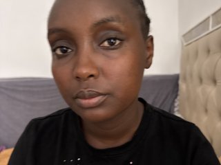 Erotische videochat Nyomi224