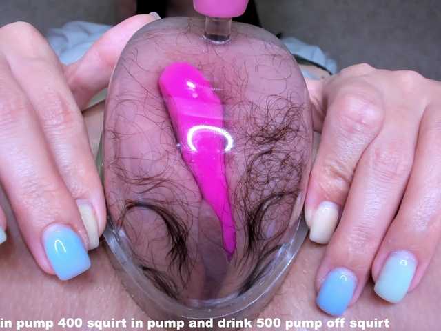 Foto's OnlyJulia 100 squirt in pump 500 pump off squirt
