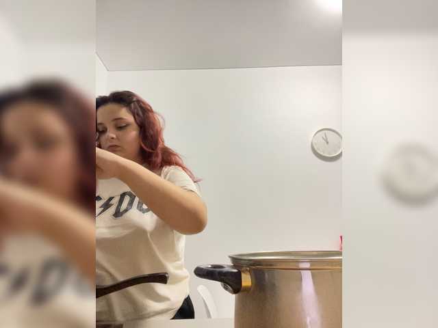 Uitzending screenshots OpheliaMeoow