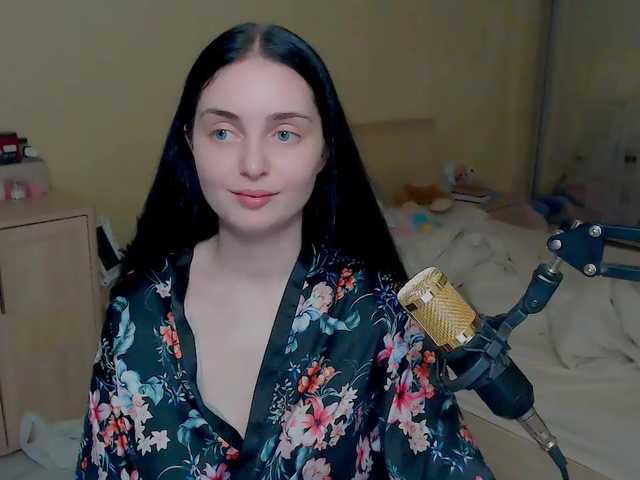 Foto's pinkiepie1997 welcome guys! Lets talk :) in group only dance and teasing :) all show in pvt