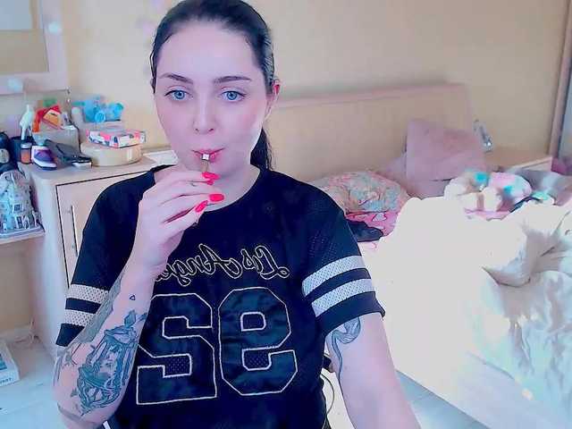 Foto's pinkiepie1997 welcome guys! Lets talk :) in group only dance and teasing :) all show in pvt