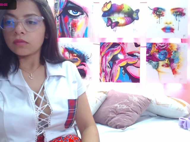 Foto's PrincessNahia ✨Welcome to my room, let's have a nice time