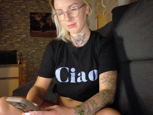 Uitzending screenshots Promyczek
