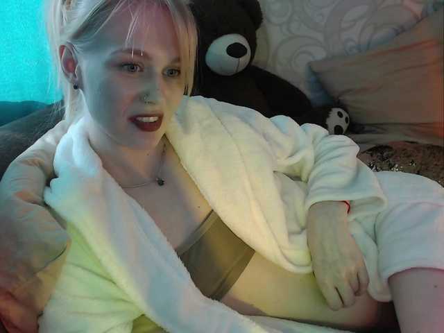 Foto's Vero_nica Press in the heart! 519 pussy) Lovens from 2 tk, 20 - pleasant vibration, 69 - random In private with toys, Cam2Cam Before the private 101 tokens
