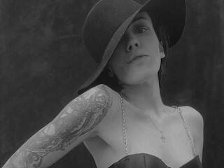 Erotische videochat QueenOfFetish