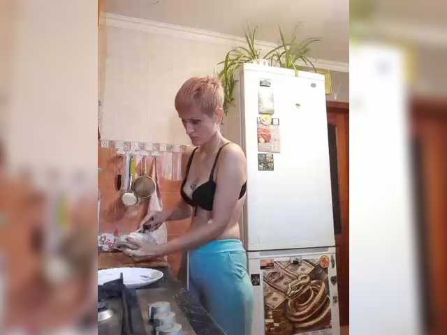 Uitzending screenshots N-I-M-F-O-M-A-N-K-A