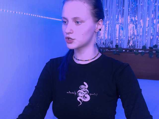 Foto's realpurr Time to have some fun! let's reach my goal finger anal @remain do not be so shy! ♥♥ lovense is on, use my special patterns 44♠ 66♣ 88♦ and 111♥ to drive me to multiple orgasms