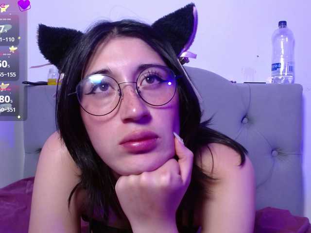 Foto's Red-moonn let's play with my delicious wet pussy [9999 tokens remaining]