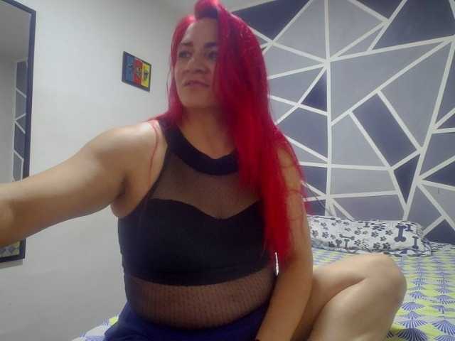 Foto's redhair805 Welcome guys... my sexuality accompanied by your vibrations make me very horny