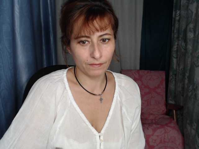 Foto's Ria777 HI BOYS)))) I LOVE A LOT OF CONTINUOUS CALLING TIPS IN MY ROOM)))) U LIKE MY SMILE - 5 TIPS AND MORE))) LIKE MY FACE - 10TIPS AND MORE)))) STAND UP - 20 TIPS ))) open u cam 20 tips))
