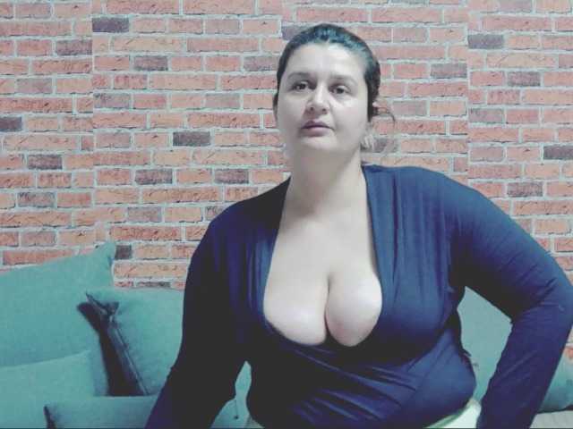 Foto's RoseBBW #cum#dirty#slut#atm#roleplay#squirt#anal#double penetration#no limits #let s make all you re fantasy come true!,#dirty dirty.... @total @sofar @remain