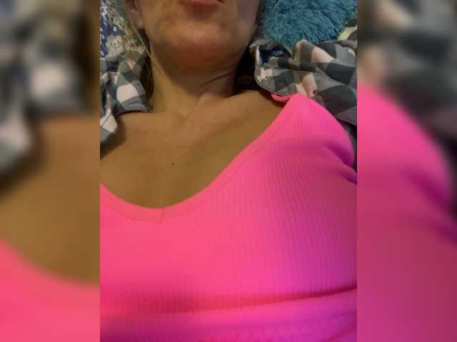 Foto's SolaLola Hello) Privat 100 and play with me and my toys$100 Subscribe on my page and look at me in private​