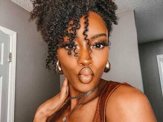 Erotische videochat Sarah-Sweets