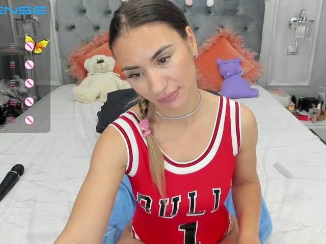 Foto's SaraJennyfer Torture me whit your tips!!Spin the wheel for 50 tkjs!#squirt #anal #pussy #bj #joi#cei