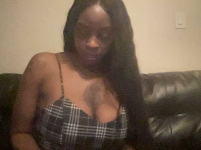 Foto's SashaMalone #Big Tits #Big Ass #Ebony #Teen