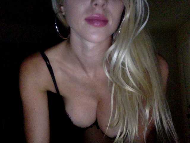 Foto's ScarlettNoel Dildo pussy in 400 token :* #new #blonde #squirt #bigboobs