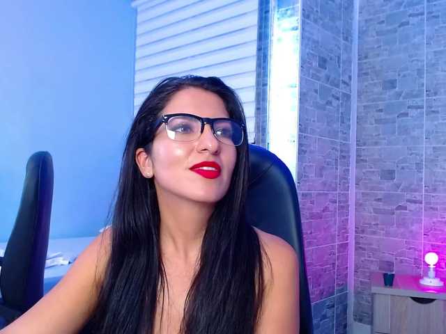 Foto's ScarletWhite Sexy teacher would like to split her wet pussy, "Make me cum on your cock" /Squirting show AT GOAL, enjoy with me daddy ♥