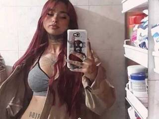 Erotische videochat sexy-redgirl