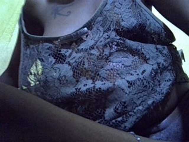 Uitzending screenshots sexy-riri