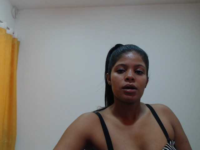 Foto's sexymulatax9 chica atrevida y caliente de placer