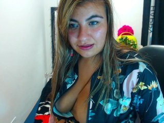 Foto's sharon3horny #squirt #latina #dance #dildo #anal #big tits #twerk #legs #masturbation #lush anal ans pussy