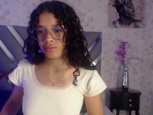 Foto's shirley-rose ♥ Say HELLO ♥ Help me get 3 fingers into my little Pussy  Mmm NAKED + MASTURBATION  @total @remain 