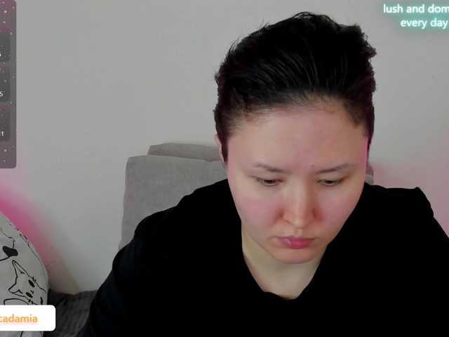 Uitzending screenshots ShyMacadamia