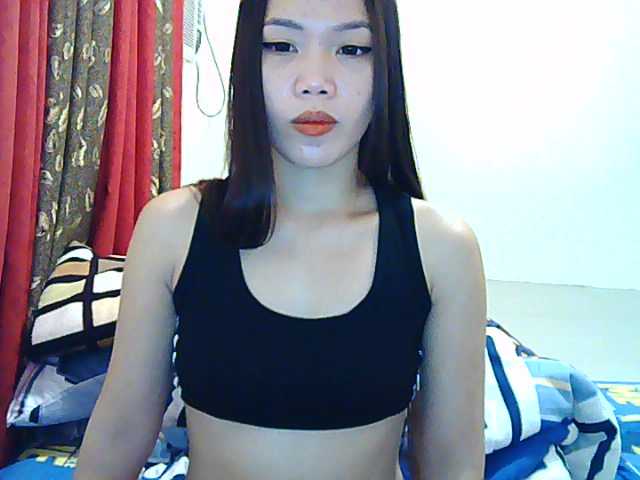 Foto's simplyasian22 150 tokens ! for a show