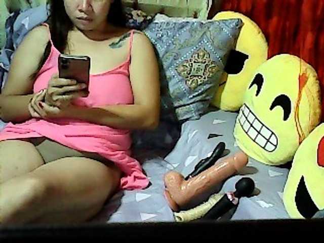Foto's Simplyjhaa WELCOME TO MY ROOMDare Me and Tip Me..........................................c2c-------------20 tokensfuck my dildo--------99 tokenfull naked---------30 tokenfinger pussy-------45 tokenMasturbation-------99 tokenspank ass--------25 token