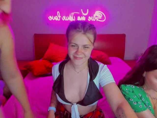 Uitzending screenshots SixNipples